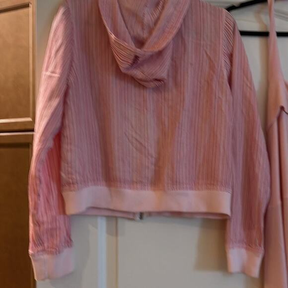 COPY - Hard tail Striped jacket pockets front - hooded back - Picture 3 of 9